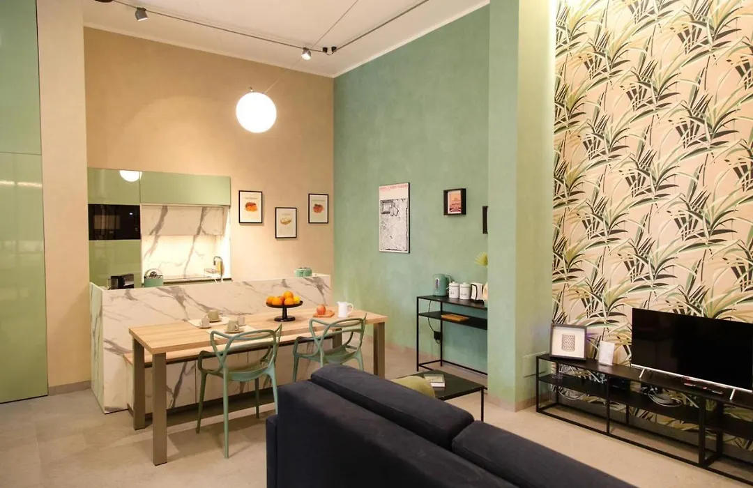 Loft Bianca Mano-1